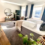 슐로스 오르트 4*