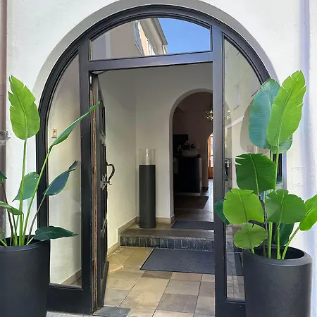 Schloss Ort Hotel