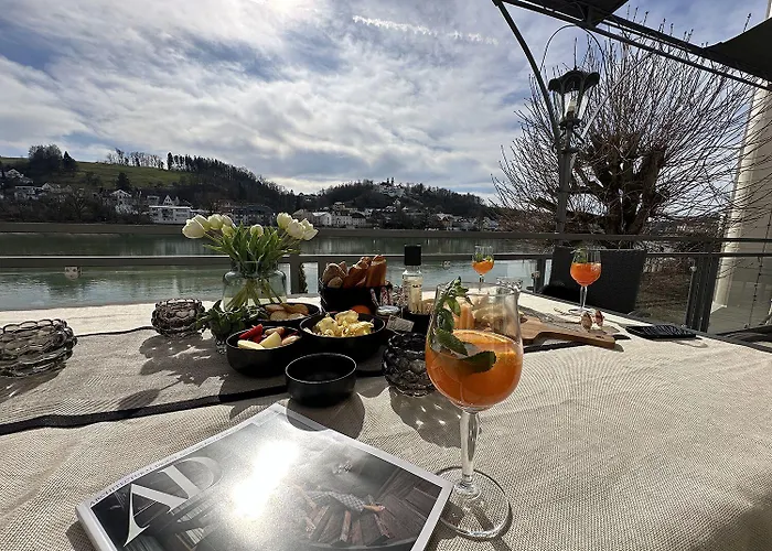Schloss Ort Hotel