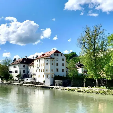 Отель Schloss Ort 4*