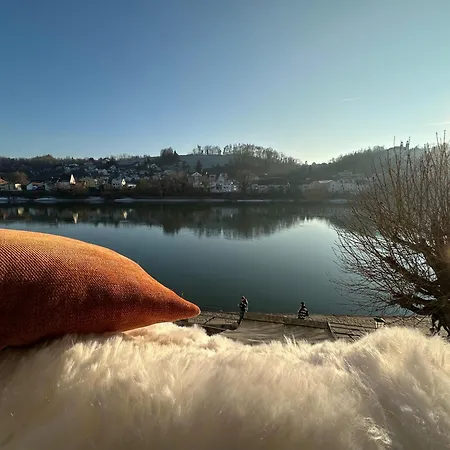 Otel Schloss Ort Passau