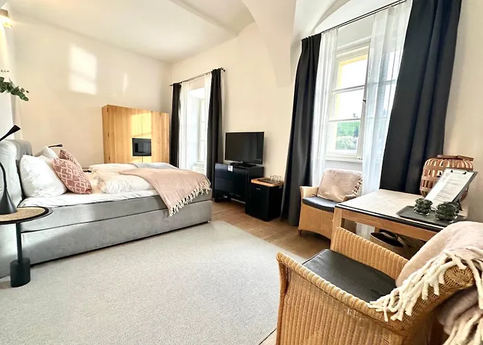 Schloss Ort 4* باساو